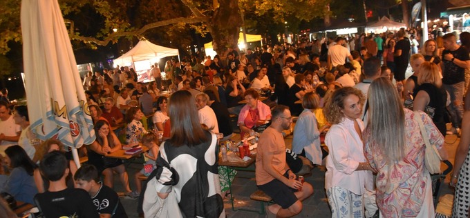 Naoussa Street Food Festival – Wine Edition 2025:Ένα ατελείωτο πάρτι «Ομαδικής Θεραπείας»